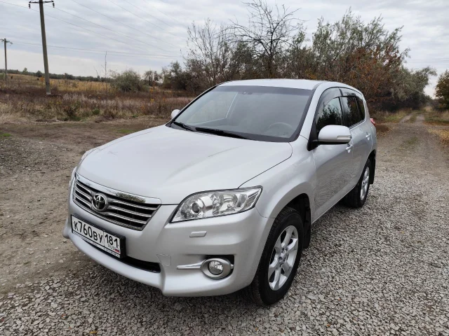 Фото: Продам Toyota Rav 4