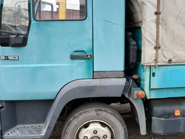 Фото: СРОЧНО ПРОДАМ MAN L2000, 1999гв, 315 тыс пробега, в хорошем техническом состоянии, отличный вариант для работы. Цена 1 0