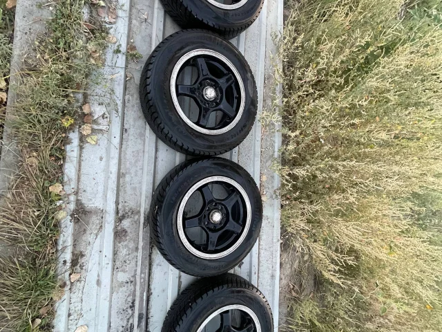 Фото: Продам титаны R14 4:100