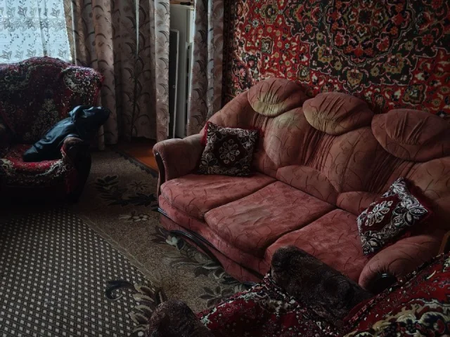 Фото: Сдается двухкомнатная квартира от собственника, Макеевка, Бажанова. В квартире есть все необходимое, второй этаж, вода г