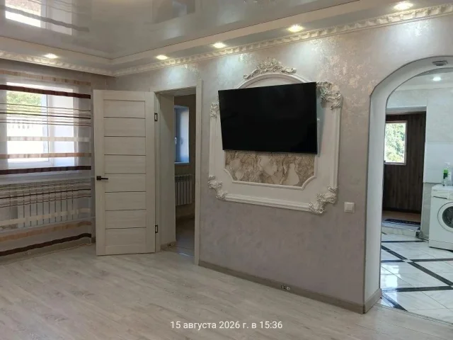 Фото: Продам 3х комн. Дом с хорошим ремонтом, газовым отоплением (газовый котел и колонка) и удобствами (душевая кабинка и туа