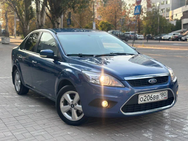 Фото: Продам ford focus рестайлинг , 2008 года выпуска , эксплуатация с 2009 , 1,8 + механика , 205 000 родного пробега , мото