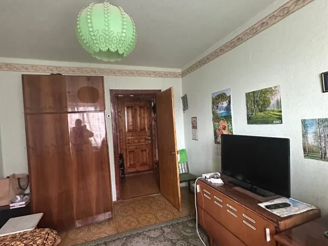 Фото: Продам трехкомнатную квартиру
