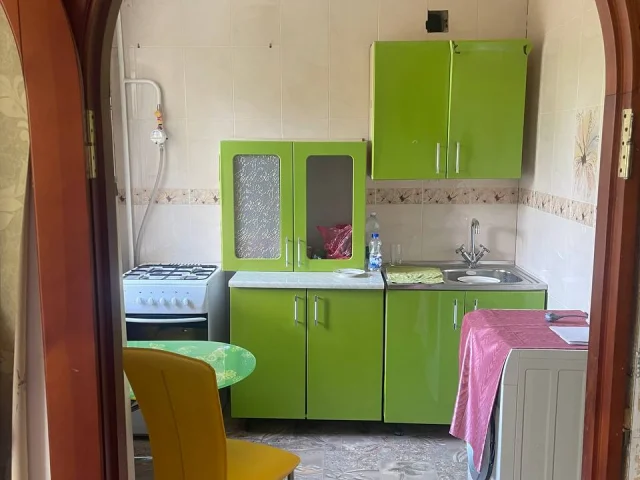Фото: Продам 1к. квартиру в Центральном районе по б-ру Хмельницкого на 4/5 эт., общей площадью 30,2 м2. В квартире поменяны ок
