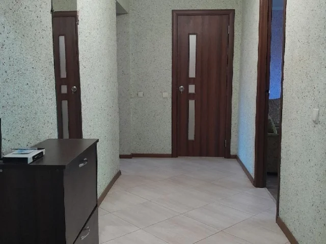 Фото: СДАЁТСЯ В МАРИУПОЛЕ 2-Х КОМНАТНАЯ КВАРТИРА ЦЕНТРАЛЬНЫЙ РАЙОН НЕДАЛЕКО ОТ МОРЯ