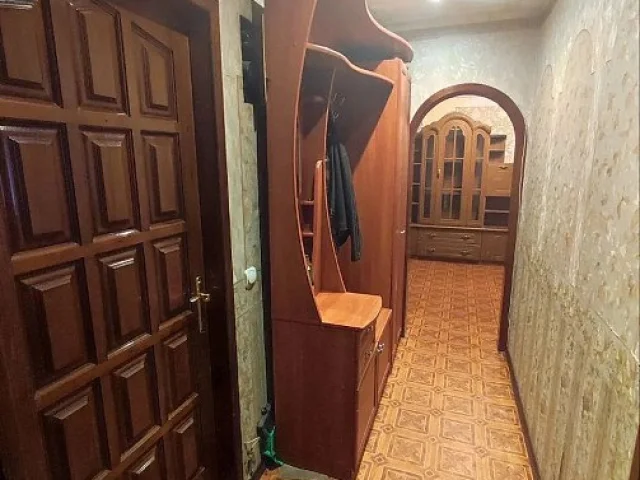 Фото: Продается 3к.кв на Мирном