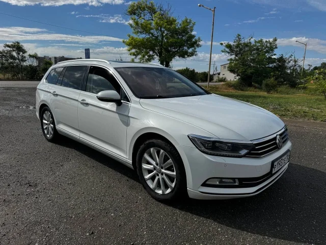 Фото: Продам фольксваген пассат 2017г 2.0 дизель автомат белый универсал цена 1.790₽ торг