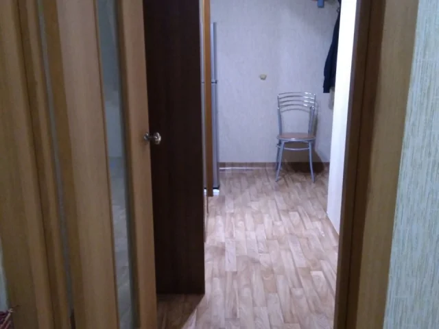Фото: Сдам 1к. квартиру-студию. Донецк-сити, Киевский р-н. Рядом магазины, остановка транспорта, ТЦ Донецк-сити, отделение бан