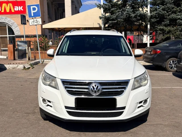 Фото: Продам Volkswagen Tiguan, 2010 год , 2.0t Бензин! Автомат,