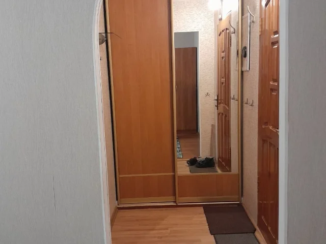 Фото: СДАЁТСЯ УЮТНАЯ 1КОМНАТНАЯ КВАРТИРА В МАРИУПОЛЕ ЦЕНТРАЛЬНЫЙ РАЙОН ОРИЕНТИР КИНОТЕАТР " САВОНА ", 27ШКОЛА