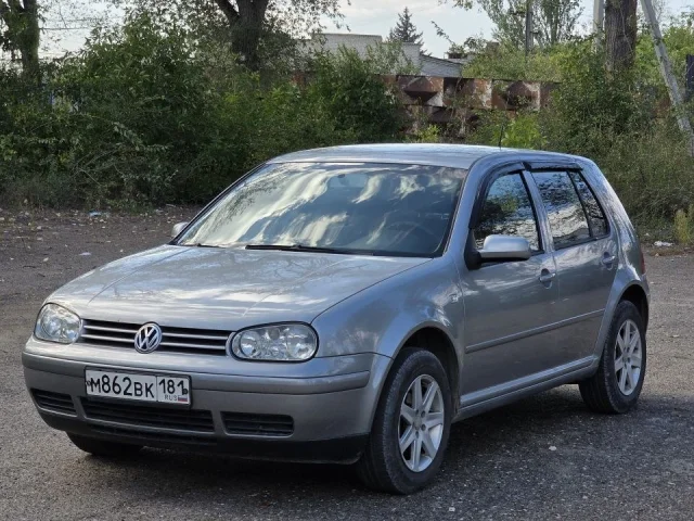 Фото: Марка автомобиля: Volkswagen Golf 4