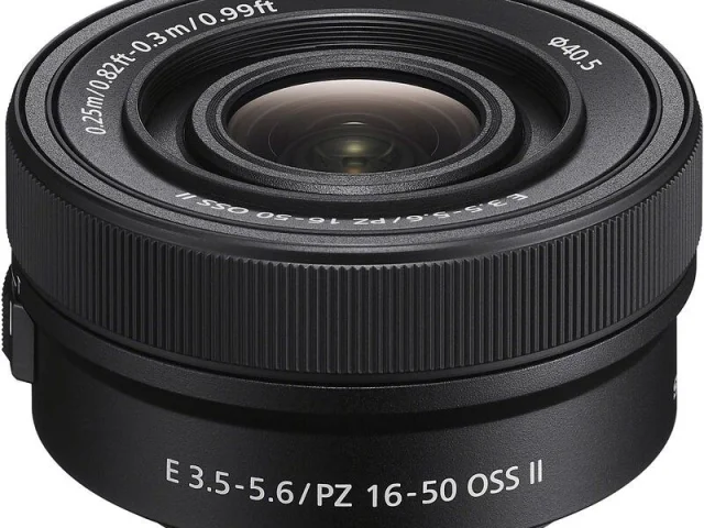 Фото: Продам новый автофокусный зум объектив SONY 16-50 MARK II для камер SONY E. Город Луганск