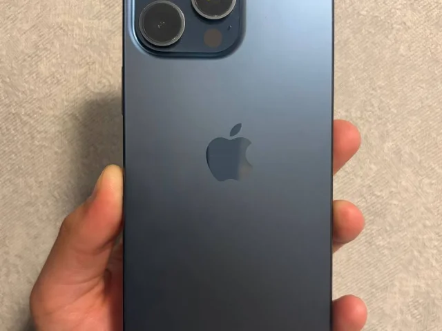 Фото: iPhone 15 pro max 256gb