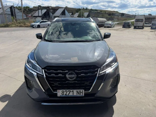Фото: 🚘 NISSAN KICKS SV