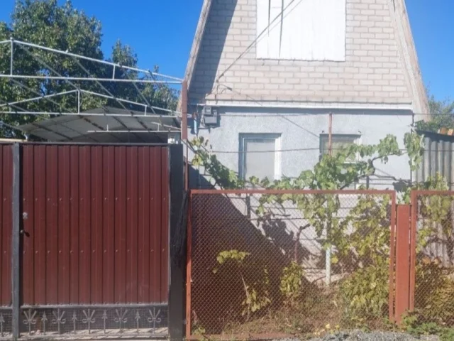 Фото: Продажа дачи в черте города с возможностью прописки звоните цена 2,5 млн Лина