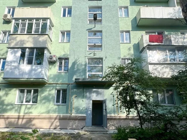 Фото: Продается трехкомнатная квартира в востребованном районе