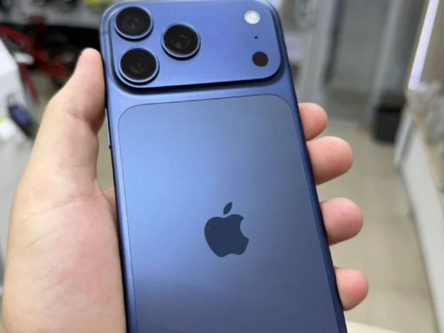Фото: Продаю iPhone 17 pro max 256gb