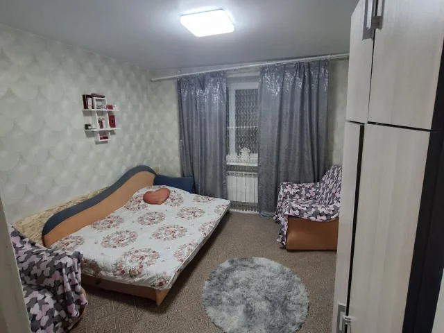 Фото: Продажа уютной полугостинки Луганск, кв. Жукова