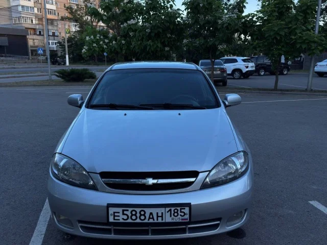 Фото: Продам Chevrolet Lachetti, 2005 год, 1.6 газ/бензин, механика