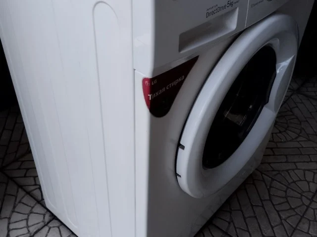 Фото: 📞📞📲 📞📲 Продам LG Director Drive 5кг (F1091LD) Всё исправно работает не шумит , не скачет, машинка подключенна.Любые пров