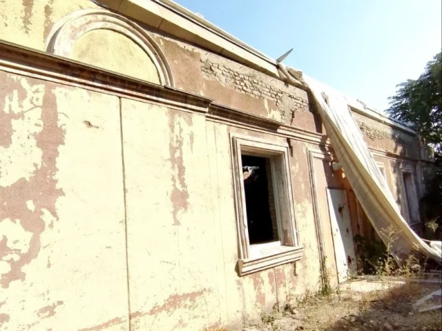Фото: 🔴 Продаётся отдельно стоящее нежилое коммерческое помещение, площадью 113 м² в центре Мариуполя