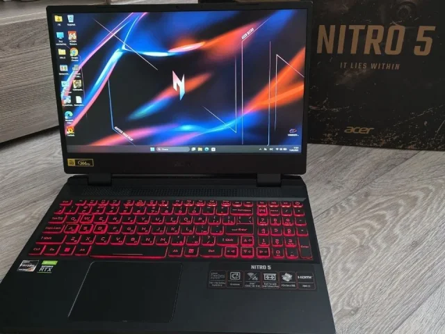 Фото: Продам игровой ноутбук Acer Nitro 5. Состояние идеальное. Полный заводской комплект! Установлены тесты для проверки,а та