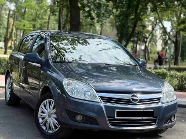 Фото: В продаже Opel Astra H 2010 года выпуска, с мотором 1,8 и автоматической коробкой передач. Авто в хорошем состоянии в бл