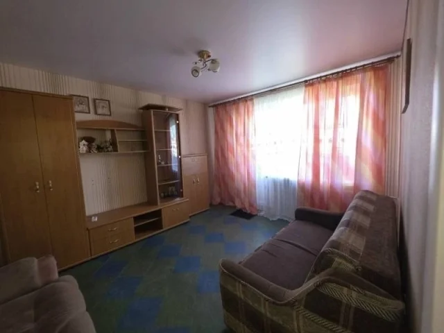 Фото: ‼️Горловка,‼️Сдам 1- комнатную квартиру р-н Баязета, пер. Трансформаторный 9/9, квартира с мебелью, водяной бак, два див