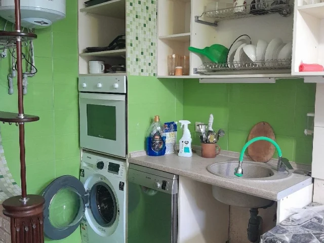 Фото: СДАЁТСЯ В МАРИУПОЛЕ 3-Х КОМНАТНАЯ КВАРТИРА ИЛЬИЧЕВСКИЙ РАЙОН ОРИЕНТИР ПЛАВБАССЕЙ НЕПТУН