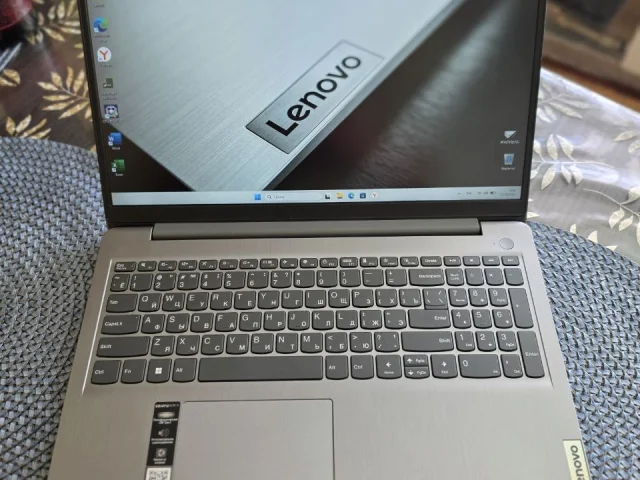 Фото: Продам ноутбук Lenovo Ideapad 3i . Состояние отличное. Справится с любыми задачами. А так же можно поиграть в игры, т.к