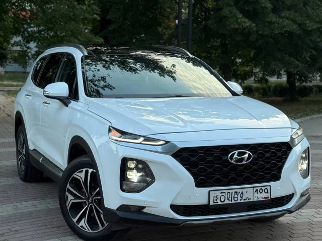Фото: Hyundai Santa Fe