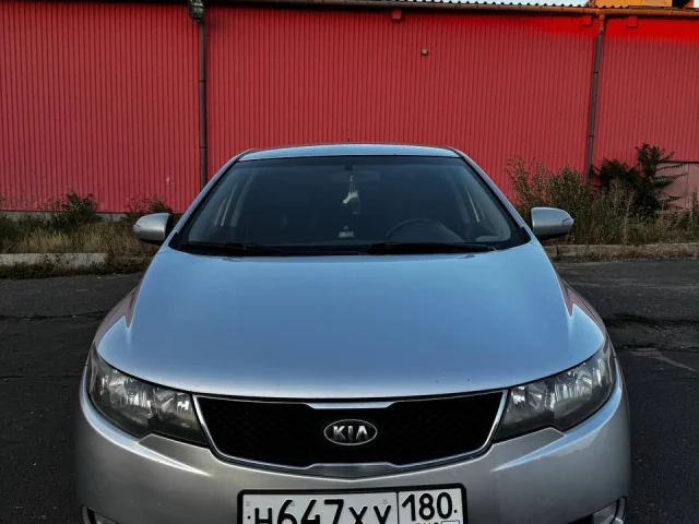 Фото: Продам личный автомобиль Kia Cerato
