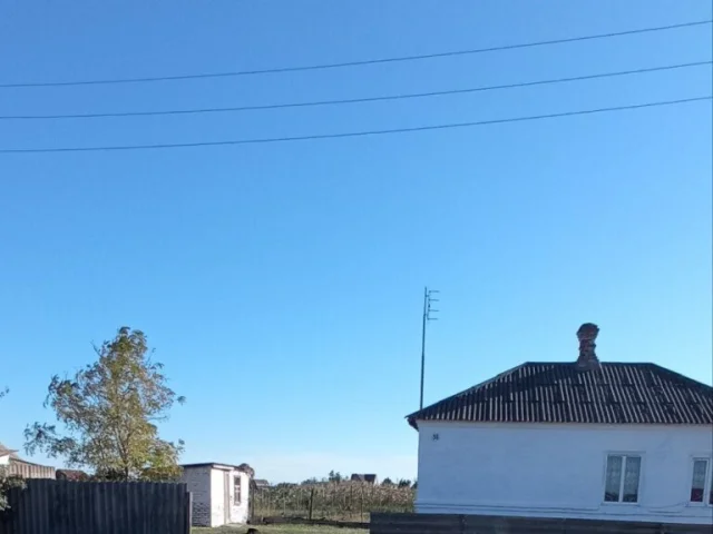 Фото: Продается дом в пгт Ялта участок 27 соток