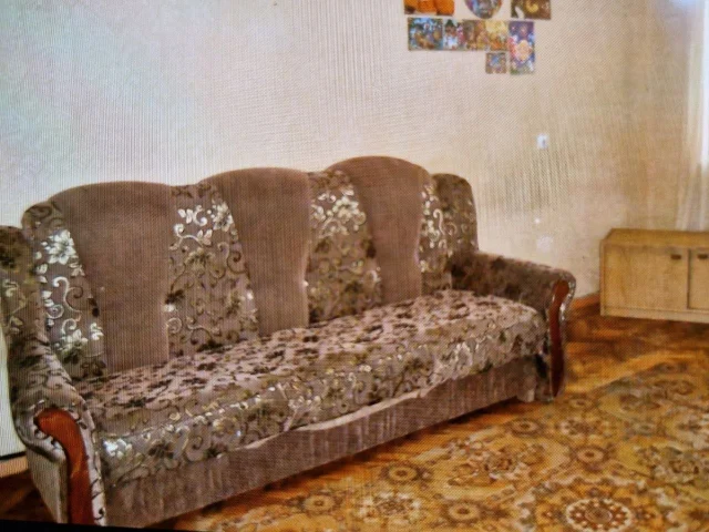Фото: Продам в г. Мелитополе однокомнатную квартиру улучшенной планировки на микрорайоне (район СШ 14), расположенную на перво
