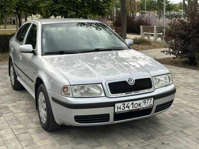 Фото: Шкода тур в идиальном состоянии автомобиль как новый два хозяина все вопросы по телефону год 2008 пробег 145 цена 770 ты