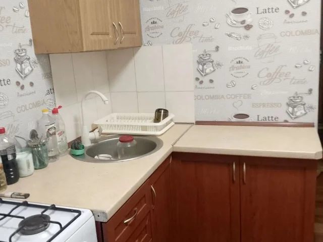 Фото: Продам 1 к.квартиру в центральном районе Мариуполя, 23 микрорайон, бульвар Шевченко 248, рядом с рынком Космос, 6/9, 31