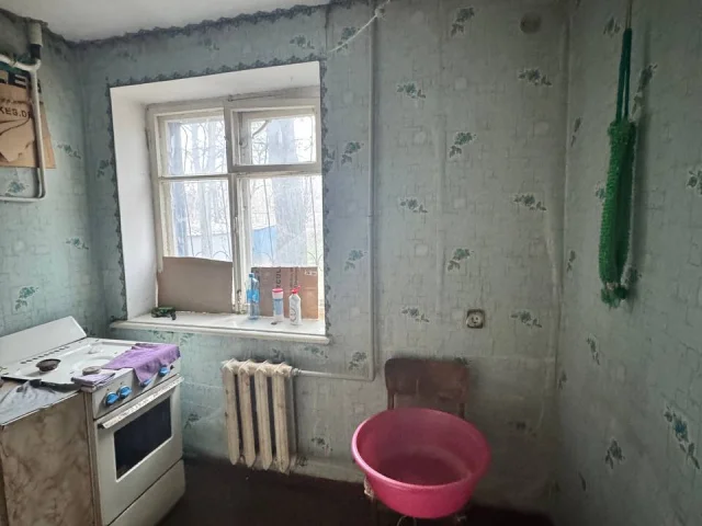 Фото: 💬 Описание: Продается однокомнатная квартира в городе Антрацит, центральная улица