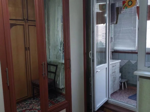 Фото: Сдам 3к квартиру от собственника на кв.Ольховский 7/9. Долгосрочная аренда
