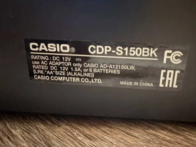 Фото: Цифровое пианино Casio CDP-S150BK в идеальном состоянии, в комплекте идет педаль, адаптер, сетевой кабель и пюпитр. Стой