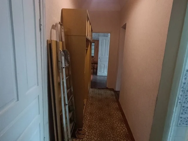Фото: Продается крупногабаритная трёхкомнатная квартира