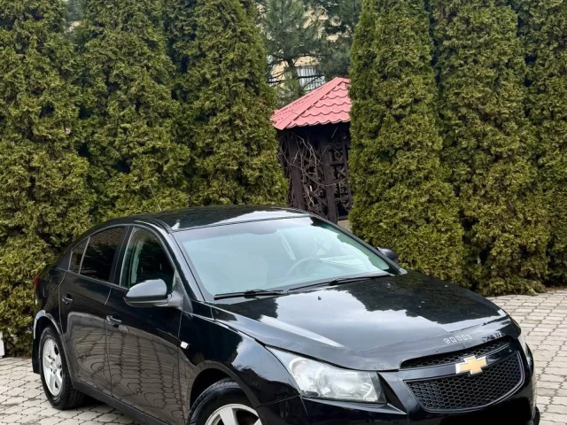 Фото: Продам Chevrolet Cruze 2012 года выпуска