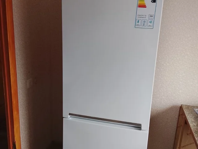 Фото: Продам холодильник, 15 тысяч. Энергодар
