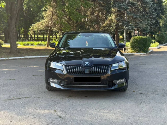 Фото: В продаже Skoda Superb (2016года)