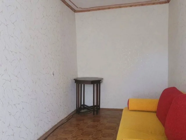 Фото: Продаётся двухкомнатная квартира Пр-кт Павших Коммунаров