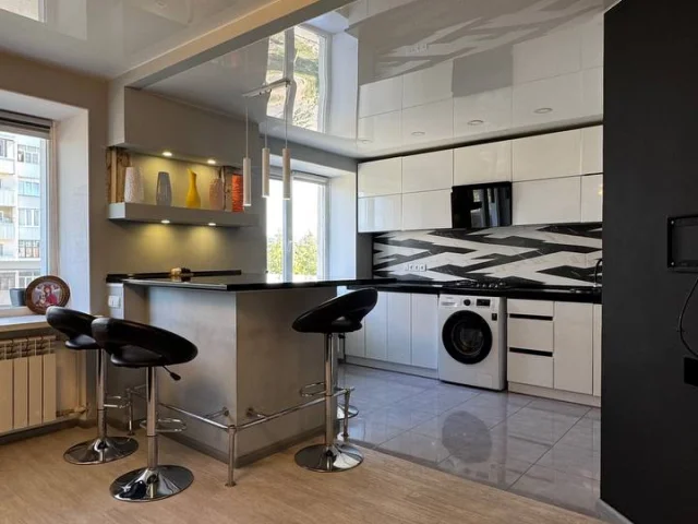 Фото: 🏡✨ ПРОДАЕТСЯ СТИЛЬНАЯ 3-КОМНАТНАЯ КВАРТИРА В СЕВЕРОДОНЕЦКЕ! ✨🏡