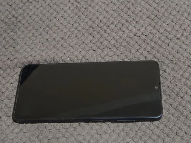 Фото: Samsung A06 4/128Gb