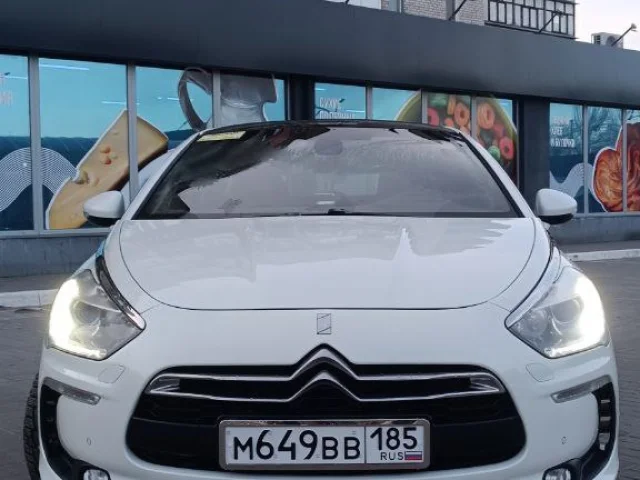 Фото: Продам Ситроен DS5. Exclusive. Год 2012. Мотор 1.6(150) лошадей бензин. Коробка автомат AISIN. Пробег 177000км. Собствен