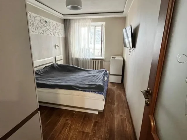 Фото: КАЛИНИНСКИЙ РАЙОН, УЛ. ХАРИТОНОВА
