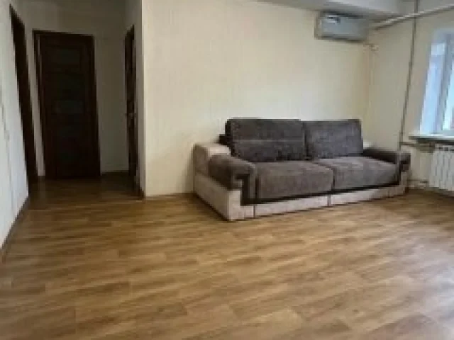 Фото: Предлагается к продаже 3-комнатная квартира 3\9 в Калининском районе Донецка, пр-т Ильича, 79 Общ. пл. 59,7 м² Выполнен 