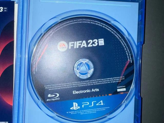 Фото: Продам диск EA FC 25 PS4